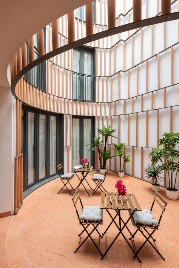 Avanti Clavel, La Terraza Te Conquistara Sevilla Kültér fotó